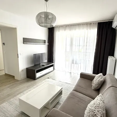 4friendscoresibrasov D Apartamento *